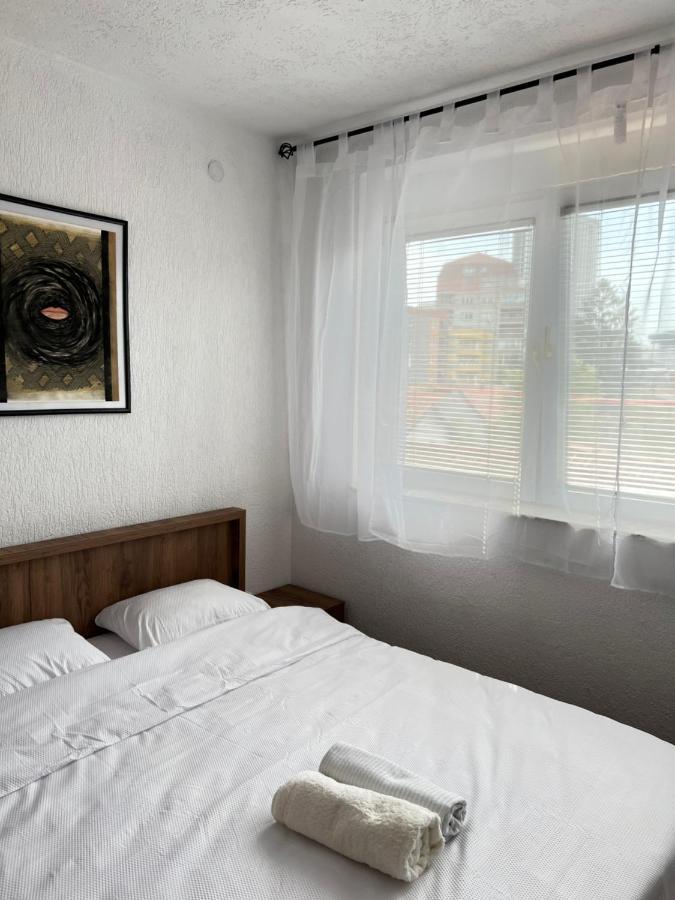 Zogu Apartments - Downtown Prisztina Zewnętrze zdjęcie